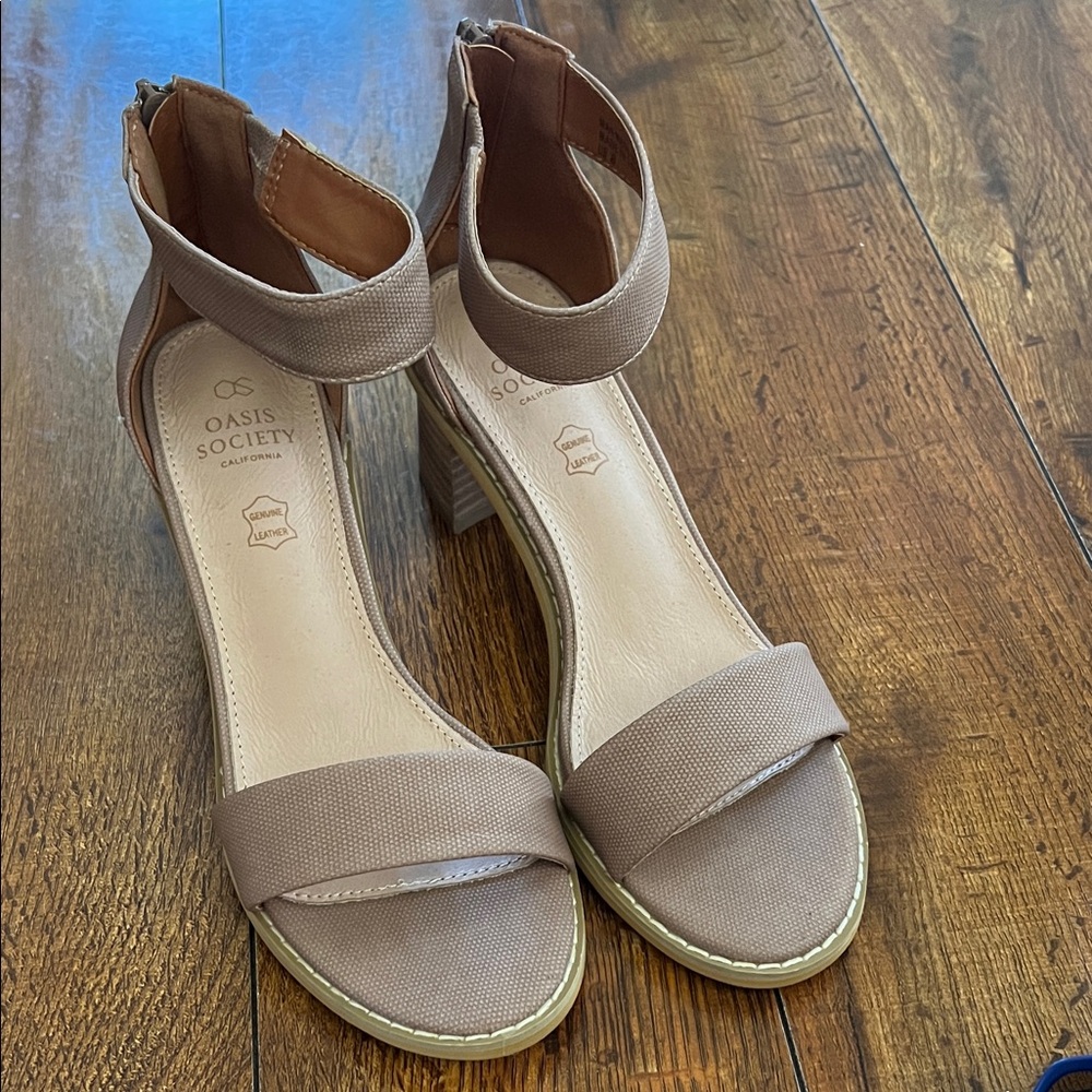 Society Women's Brown Heeled Sandals
